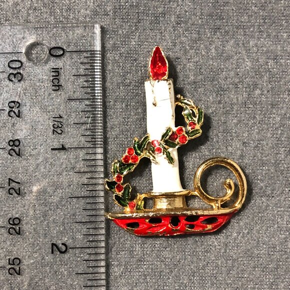Vintage Christmas Candle Brooch Gold Tone Enamel 1.5" Pin Holly Berries - Picture 3 of 5